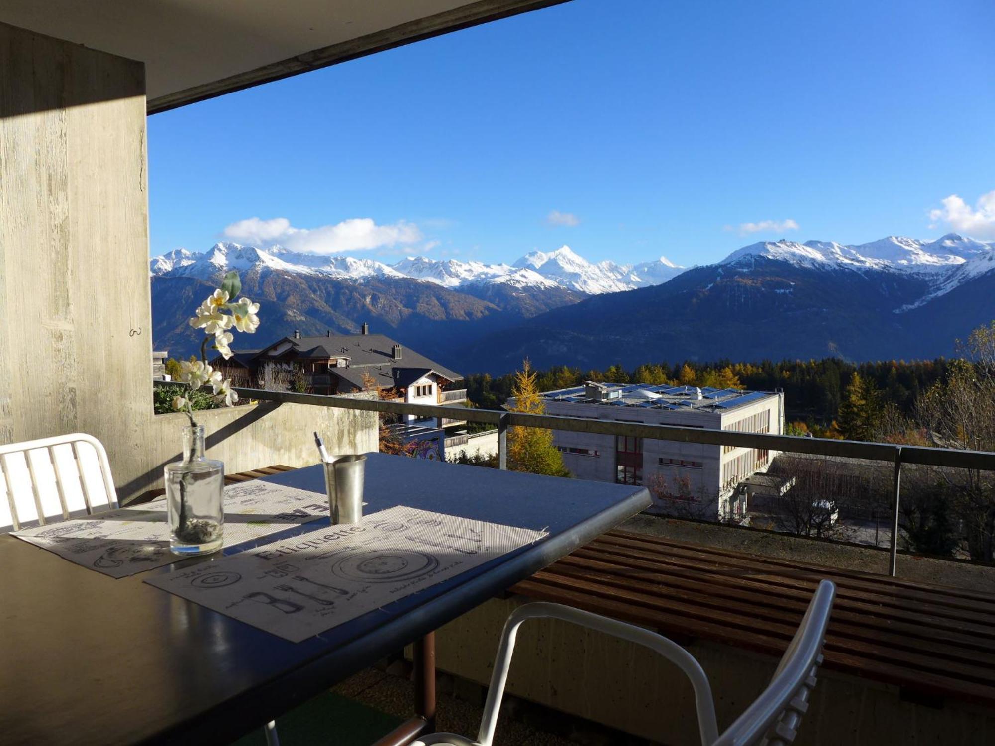 Studio Jeanne D'Arc-11 By Interhome Crans-Montana Exterior foto